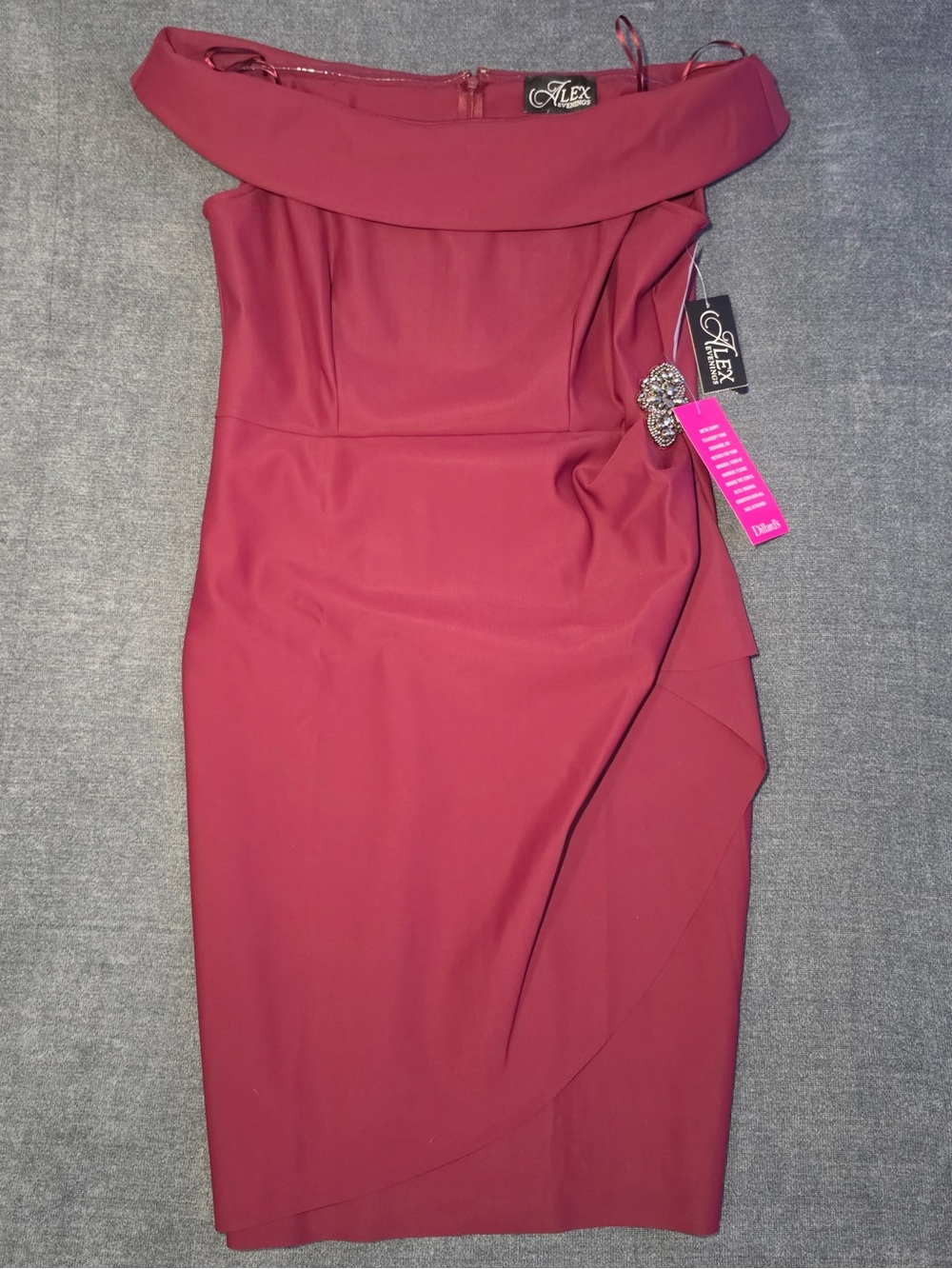 Alex Evenings Off Shoulder Sheath Dress Sangria Wine Rhinestone Brooch 14‎ NEW
